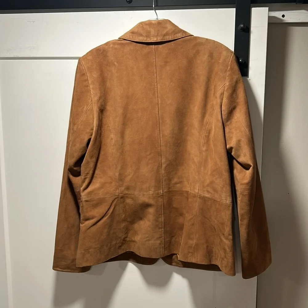 BNWOT Cole Haan suede brown blazer, size Large with 3 pockets - Picture 2 of 7